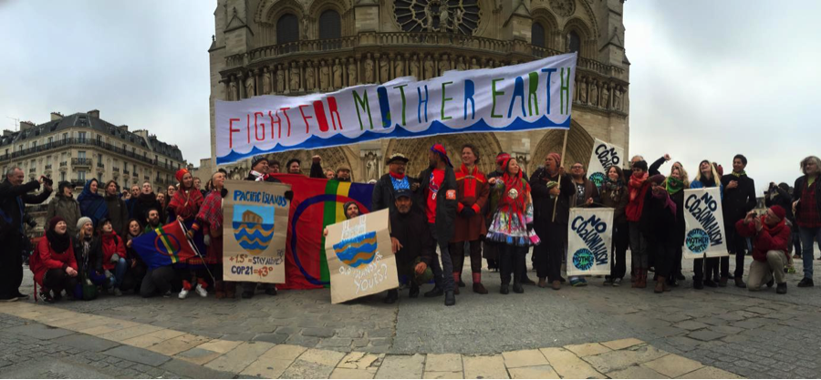 "Reclaiming the Paris Islands in solidarity with the Pacific and Arctic. "As the ice melts under our feet we think of our brothers and sisters fighting for climate justice in the Pacific, today we all stand together!" -- Jenni Laiti 